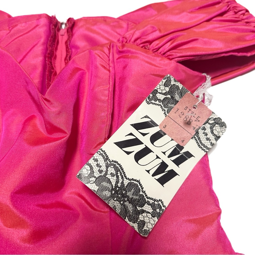Deadstock Vintage 1980s Prom Dress Barbie Pink Colorshift Off-Shoulder Gown NWT - Picture 13 of 14